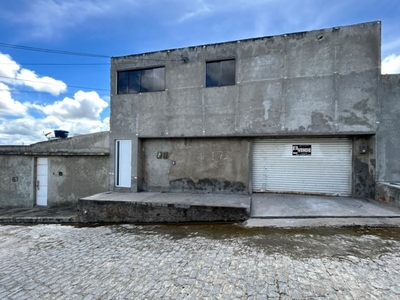 Casa em Cidade Alta, Caruaru/PE de 270m² 4 quartos à venda por R$ 379.000,00