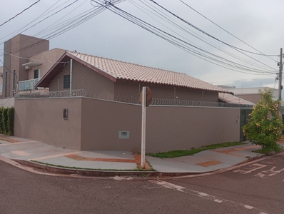 Casa em Loteamento Costa Verde, Campo Grande/MS de 85m² 3 quartos à venda por R$ 449.000,00