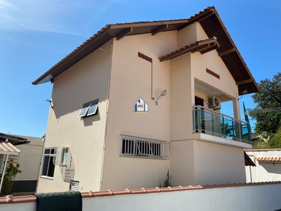 Casa em Maria Paula, São Gonçalo/RJ de 0m² 2 quartos à venda por R$ 549.000,00