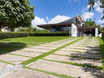 Casa em Petrópolis, Caruaru/PE de 360m² 3 quartos à venda por R$ 2.300.000,00 ou para locação R$ 10.500,00/mes