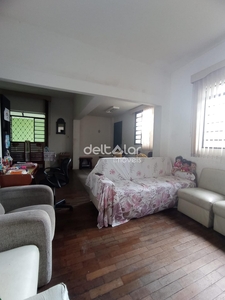 Casa em Planalto, Belo Horizonte/MG de 190m² 3 quartos à venda por R$ 679.000,00