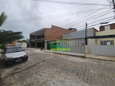 Casa em Salgadinho, Olinda/PE de 220m² 4 quartos à venda por R$ 749.000,00