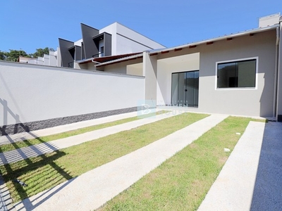 Casa geminada no bairro Fortaleza Alta!