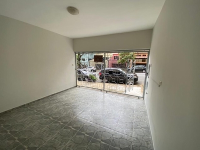 Casa para aluguel tem 55 metros quadrados com 2 quartos em Ipiranga - São Paulo - SP