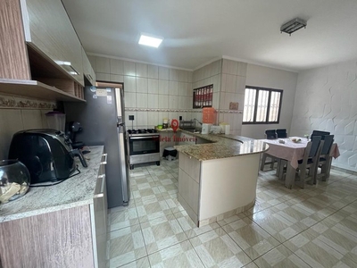 Casa para Locação em Rio Claro, Jardim Parque Residencial, 4 dormitórios, 2 banheiros, 3 v