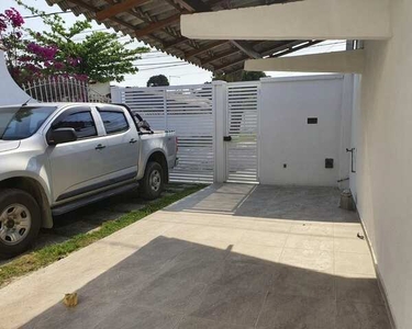 Casa para venda em Itaipu de 142.00m² com 3 Quartos, 3 Suites e 2 Garagens