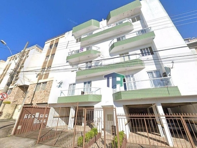 Cobertura com 2 dormitórios para alugar, 92 m² por R$ 1.223,84 - Bandeirantes - Juiz de Fo