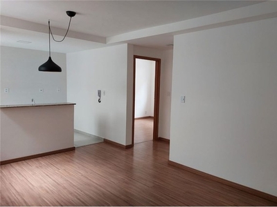 Ótimo apartamento para locação com 2 quartos no bairro Paineiras , vaga de garagem cober