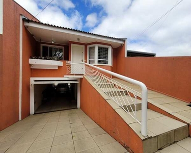 SOBRADO com 3 dormitórios à venda com 152m² por R$ 630.000,00 no bairro Bacacheri - CURITI