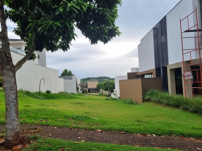 Terreno em Esperança, Londrina/PR de 330m² à venda por R$ 898.000,00