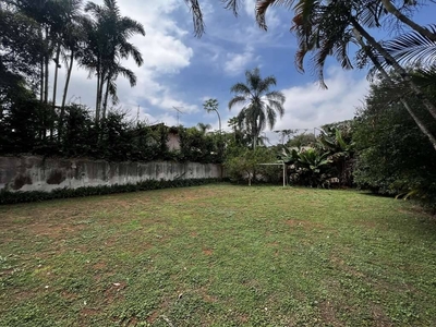 Terreno em Nova Fazendinha, Carapicuíba/SP de 1004m² à venda por R$ 408.000,00
