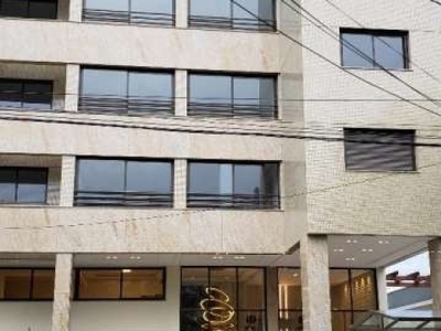 Apartamento de 2 dormitórios sendo duas suítes no bairro petrópolis em porto alegre.
apartamento com 78,40 m² com duas suítes, um banheiro social e uma vaga.
alto padrão de acabament