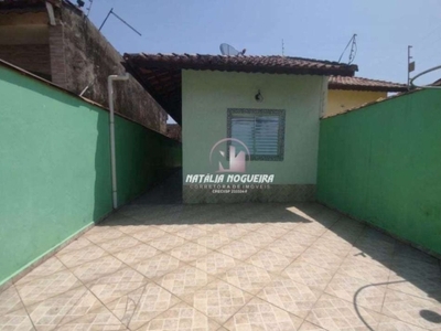Casa com 2 quartos à venda na avenida benedito ribeiro, nova itanhaém, itanhaém por r$ 270.000