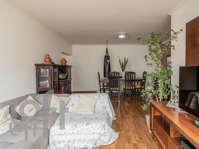 Apartamento à venda em Paraíso com 101 m², 3 quartos, 1 suíte, 2 vagas