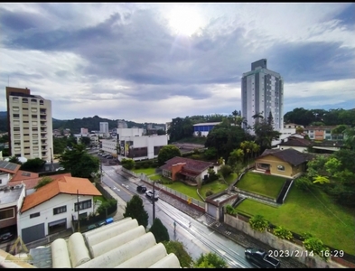 Apartamento no Bairro Ponta Aguda em Blumenau com 3 Dormitórios (1 suíte) e 173 m²