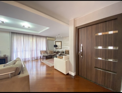 Apartamento no Bairro Ponta Aguda em Blumenau com 3 Dormitórios (1 suíte) e 280 m²