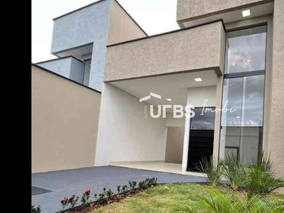 Casa com 3 quartos à venda no bairro Jardim Itaipú, 180m²