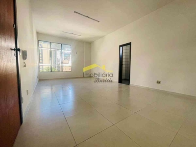 Sala para alugar no bairro Buritis, 30m²