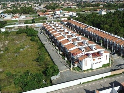 Residencial em Marechal Deodoro com 3 dormitórios - 80m²