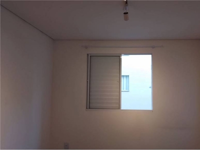 Apartamento com 2 Quartos e 1 banheiro para Alugar, 54 m² por R$ 1.690/Mês