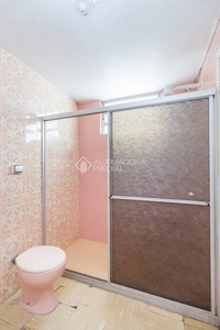 Apartamento com 2 Quartos e 1 banheiro para Alugar, 80 m² por R$ 1.050/Mês