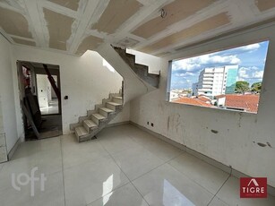 Apartamento à venda em Itapoã com 65 m², 3 quartos, 1 suíte, 2 vagas