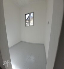 Apartamento à venda em São Cristóvão com 80 m², 3 quartos