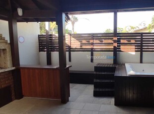 Linda casa com spa e amplo Jardim em Mariscal