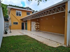 Casa para alugar por R$ 8.900