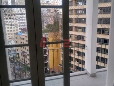 Apartamento com 1 quarto e 1 banheiro para alugar, 50 m² por r$ 1.150/mês