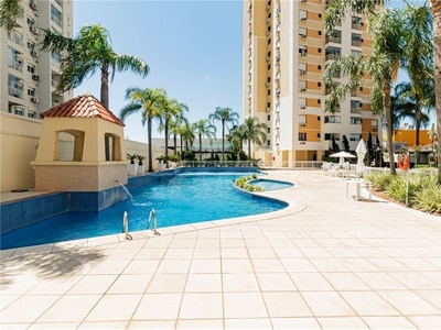 Apartamento em Passo da Areia, Porto Alegre/RS de 72m² 2 quartos à venda por R$ 598.000,00