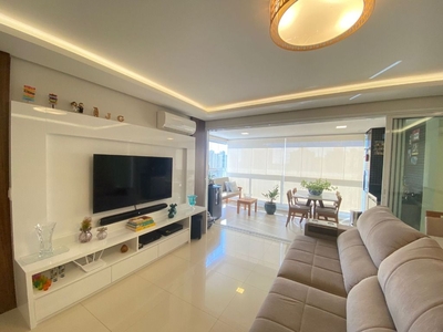 Apartamento em Santa Rosa, Londrina/PR de 104m² 3 quartos à venda por R$ 909.000,00