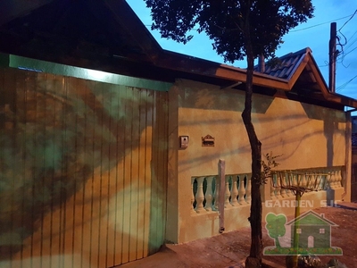 Casa em Jardim Satélite, São José dos Campos/SP de 0m² 5 quartos à venda por R$ 699.000,00