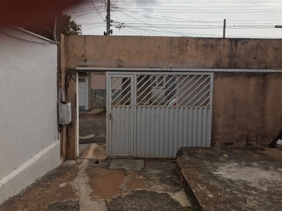 Casa em Núcleo Habitacional Mary Dota, Bauru/SP de 85m² 2 quartos à venda por R$ 199.000,00