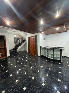 Casa em Vila Valqueire, Rio de Janeiro/RJ de 360m² 5 quartos para locação R$ 4.250,00/mes