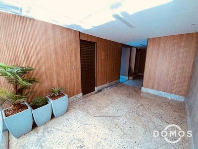Apartamento com 3 dormitórios à venda, 93 m² por R$ 889.000,00 - Asa Sul - Brasília/DF