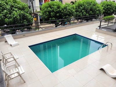 Apartamento para venda possui 182 m² com 3 suítes gabinete e piscina