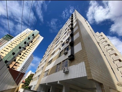 Apartamento para venda tem 140 metros quadrados com 3 quartos em Meireles - Fortaleza - CE