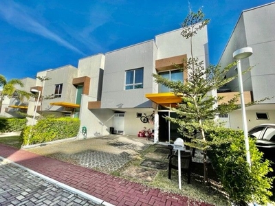 Casa de condomínio para venda tem 140 metros quadrados com 3 quartos em Tamatanduba - Eusé