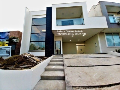 Vende/Casa duplex/Condomínio Passaredo/Ponta Negra/4 Suítes/300m²/Aceita financiamento.