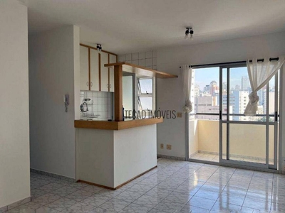 Apartamento com 2 Quartos e 1 banheiro para Alugar, 50 m² por R$ 2.870/Mês