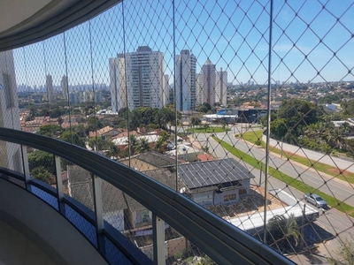 Apartamento com 3 Quartos e 3 banheiros à Venda, 105 m² por R$ 560.000