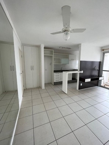 Apartamento em Aurora, Londrina/PR de 55m² 2 quartos para locação R$ 1.400,00/mes