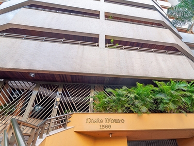 Apartamento em Centro, Londrina/PR de 184m² 3 quartos à venda por R$ 749.000,00