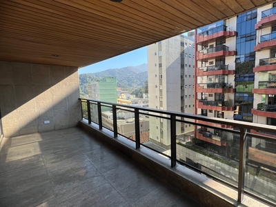 Apartamento em Centro, Petrópolis/RJ de 380m² 4 quartos à venda por R$ 2.199.000,00