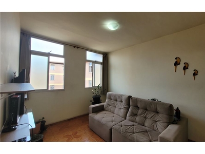 Apartamento em Milionários (Barreiro), Belo Horizonte/MG de 66m² 3 quartos à venda por R$ 224.000,00