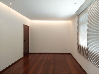 Apartamento em São Bento, Belo Horizonte/MG de 105m² 3 quartos para locação R$ 2.700,00/mes