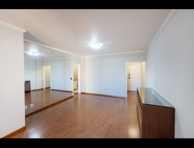 Apartamento no Bairro Vila Nova em Blumenau com 3 Dormitórios (1 suíte) e 175.45 m²