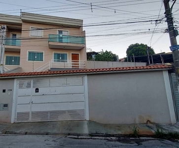 Casa com 3 Quartos e 3 banheiros à Venda, 138 m² por R$ 529.000