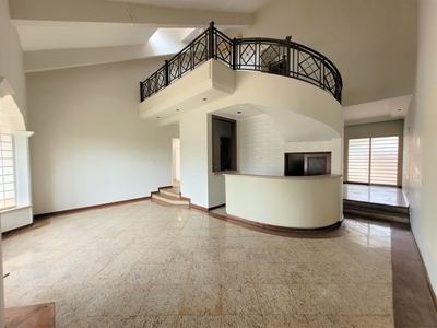 Casa em Aurora, Londrina/PR de 338m² 3 quartos à venda por R$ 1.099.000,00